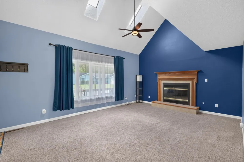 6635 Hawthorne Avenue Portage, IN 46368