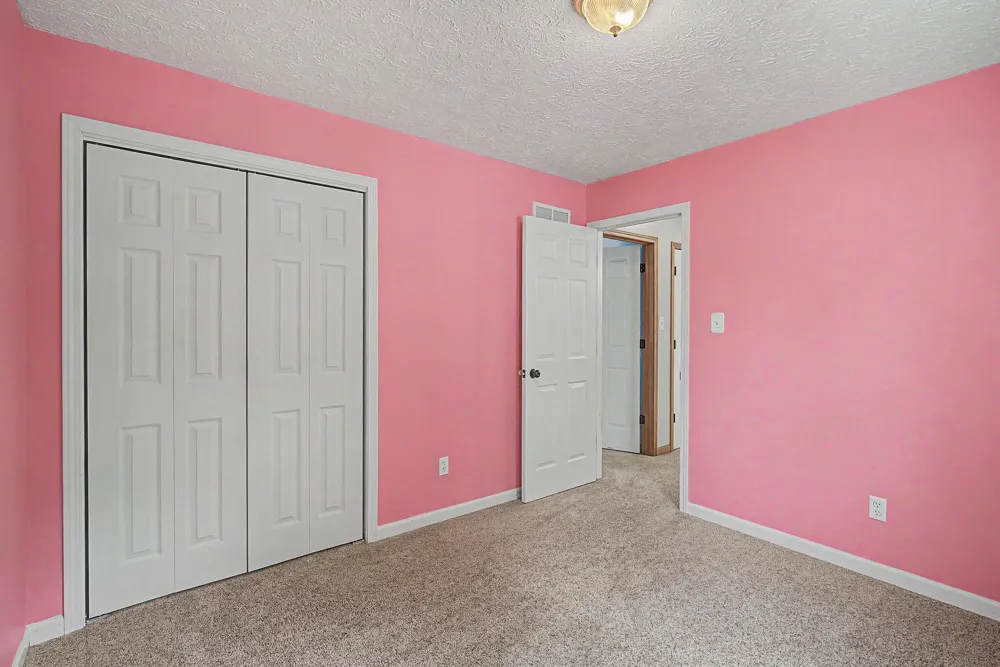 6635 Hawthorne Avenue Portage, IN 46368