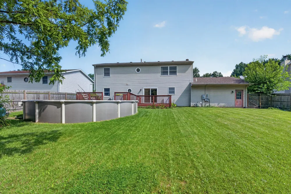 6635 Hawthorne Avenue Portage, IN 46368