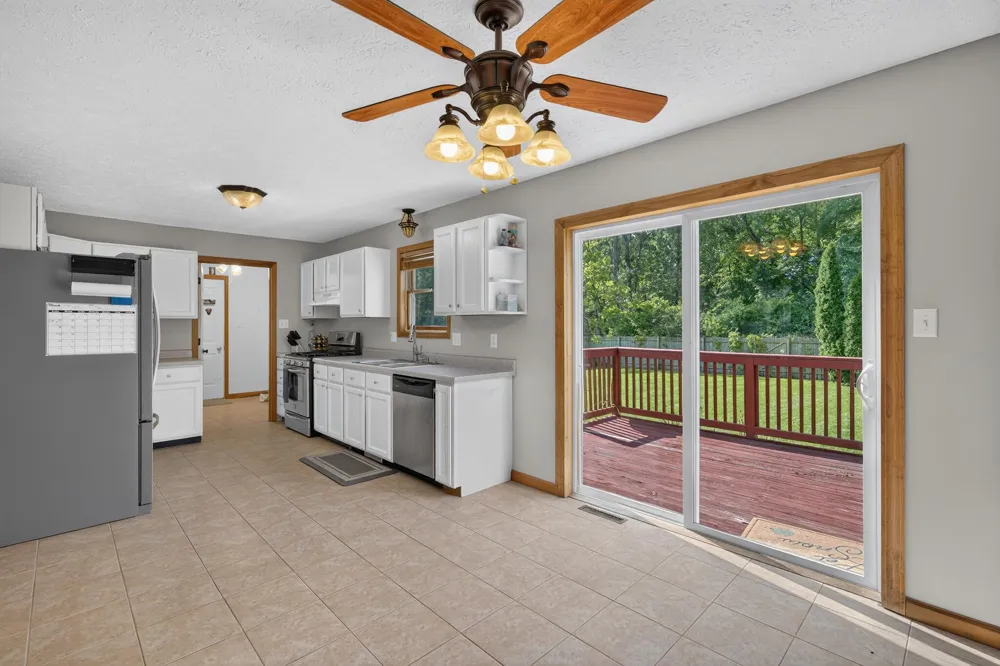 6635 Hawthorne Avenue Portage, IN 46368