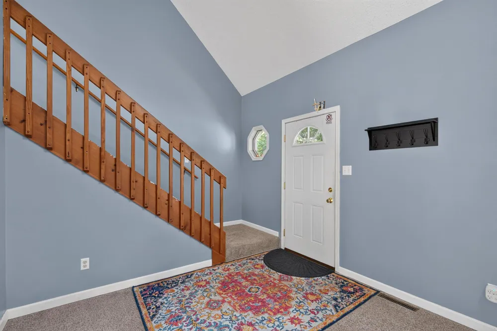6635 Hawthorne Avenue Portage, IN 46368