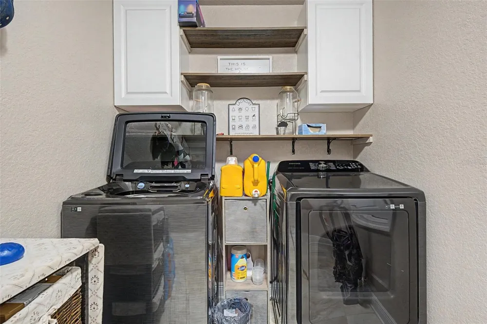 12258 HARRIS HAWK ROAD Weeki Wachee, FL 34614