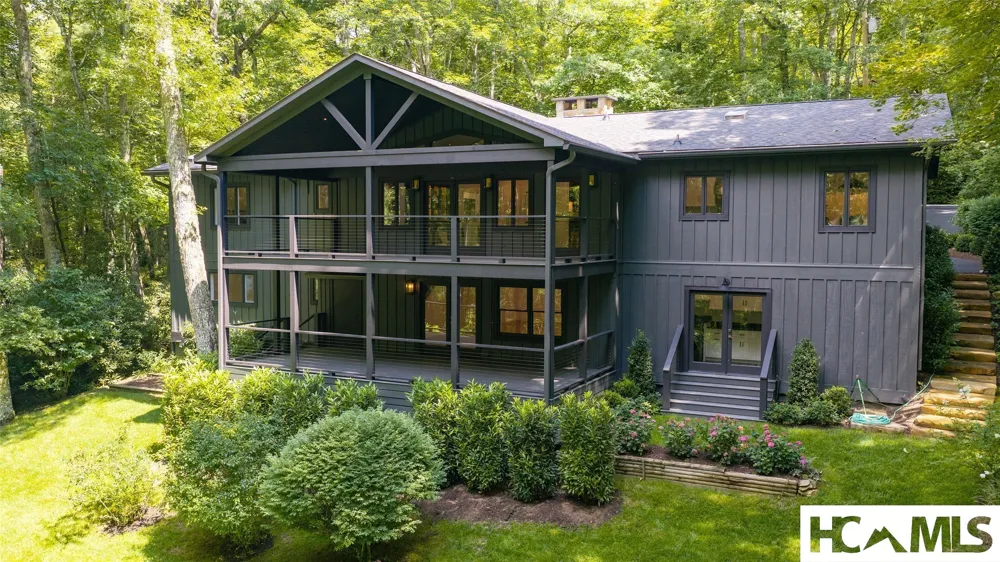177 Forest Trail Highlands, NC 28741