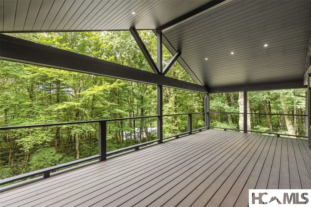 177 Forest Trail Highlands, NC 28741