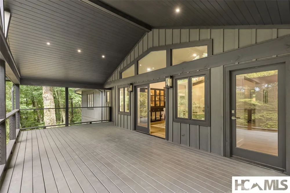 177 Forest Trail Highlands, NC 28741