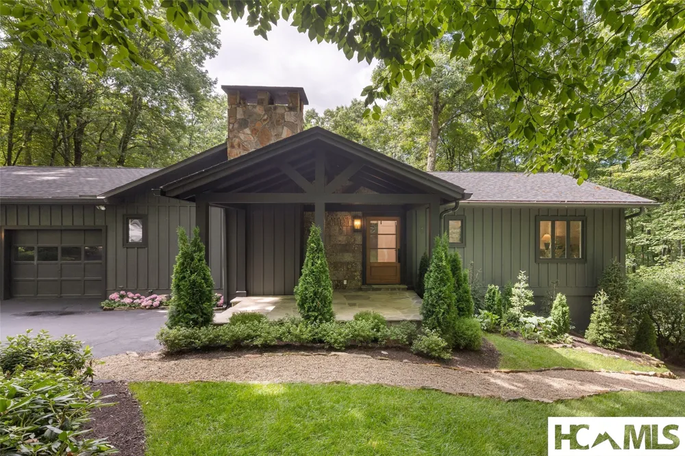 177 Forest Trail Highlands, NC 28741