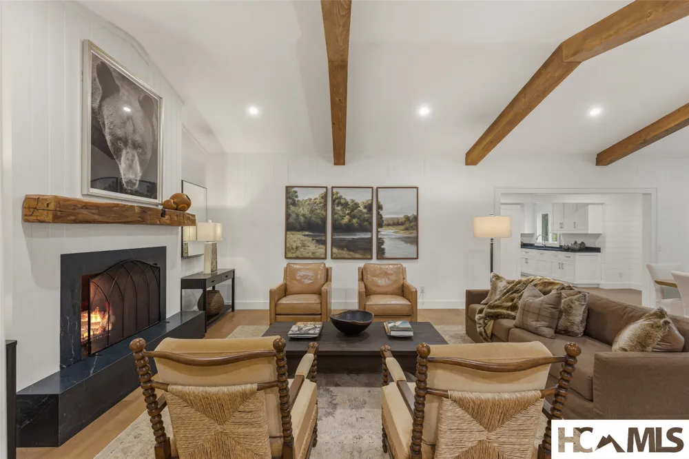 177 Forest Trail Highlands, NC 28741