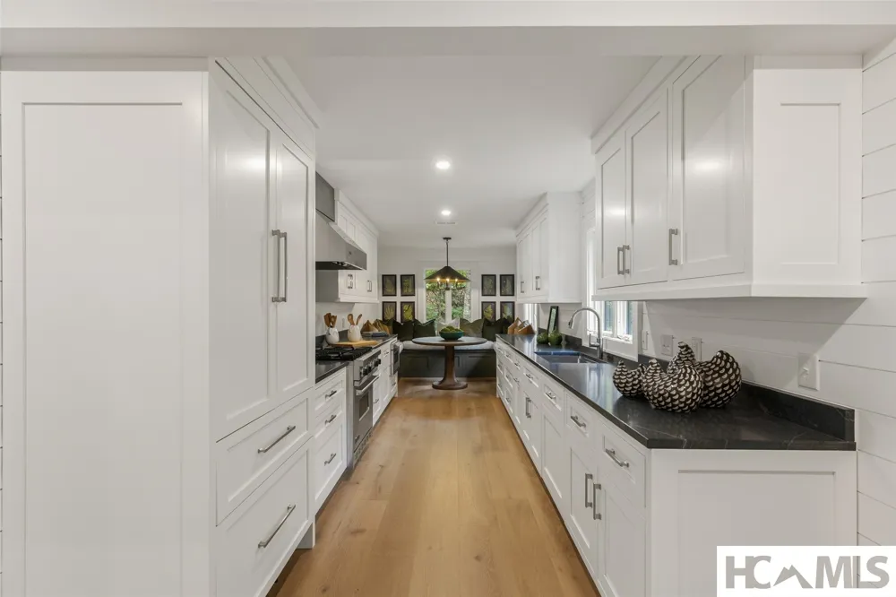 177 Forest Trail Highlands, NC 28741
