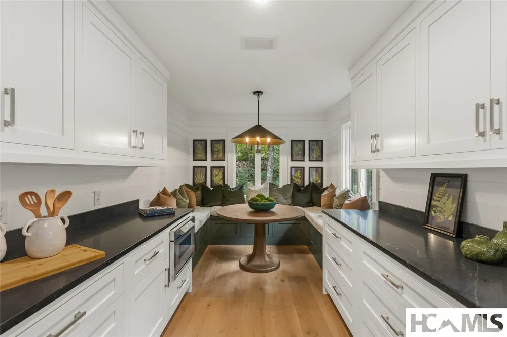 177 Forest Trail Highlands, NC 28741