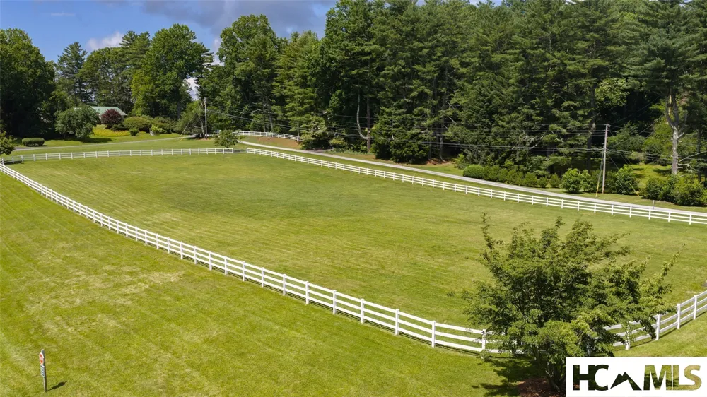 177 Forest Trail Highlands, NC 28741