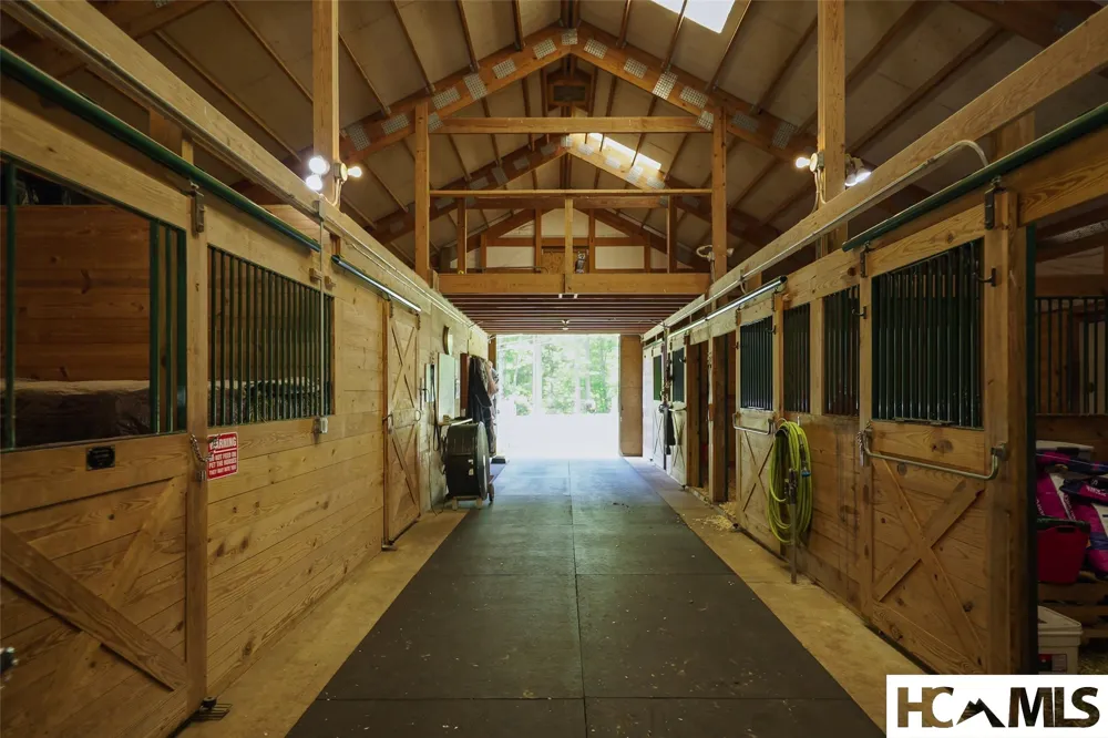 177 Forest Trail Highlands, NC 28741