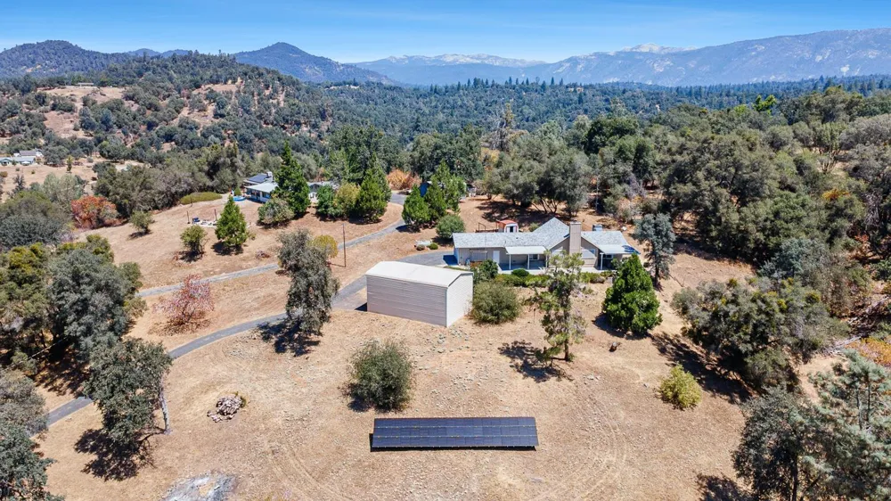 31911 Mountain Lane North Fork, CA 93643