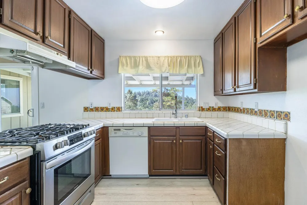 31911 Mountain Lane North Fork, CA 93643