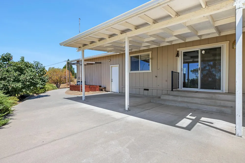 31911 Mountain Lane North Fork, CA 93643