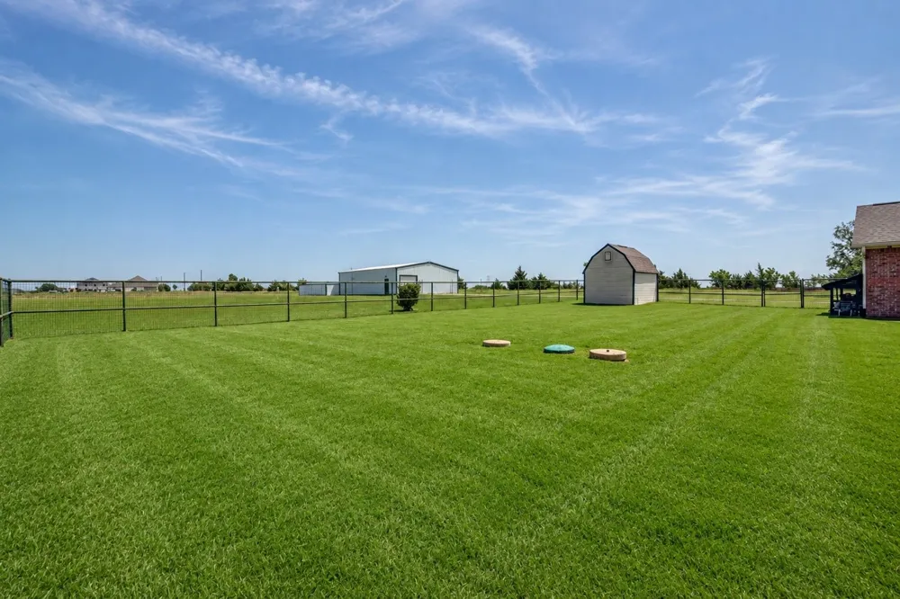 2614 County Road 596 Nevada, TX 75173