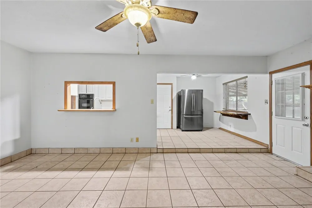 1104 Live Oak Alice, TX 78332