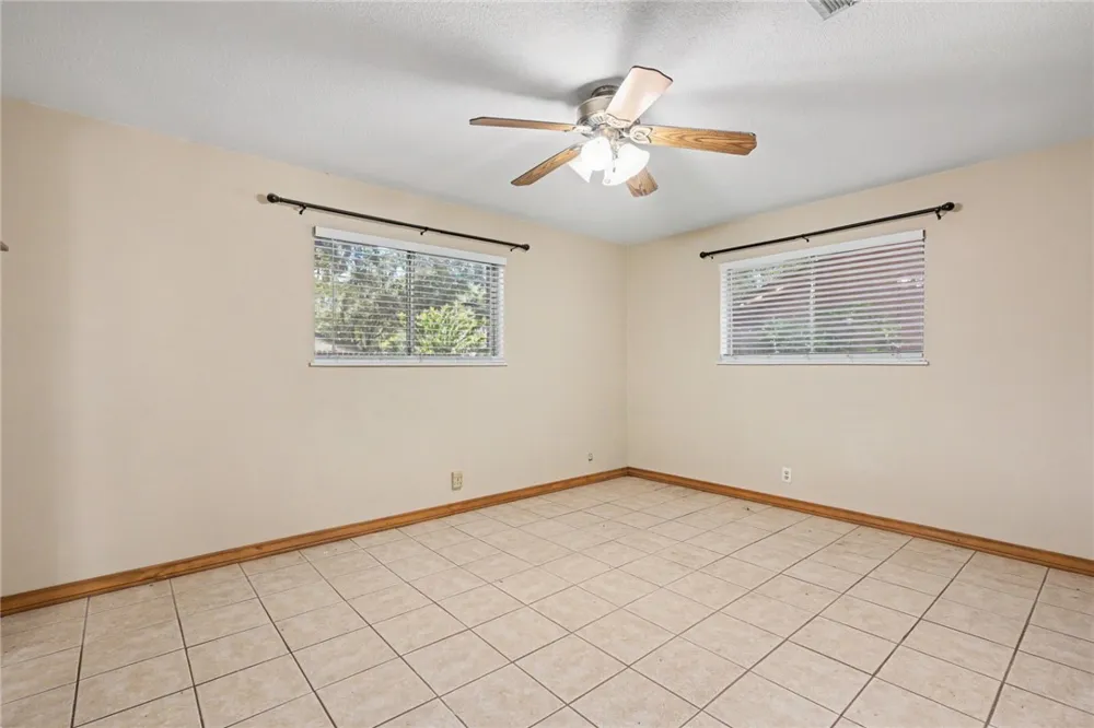 1104 Live Oak Alice, TX 78332