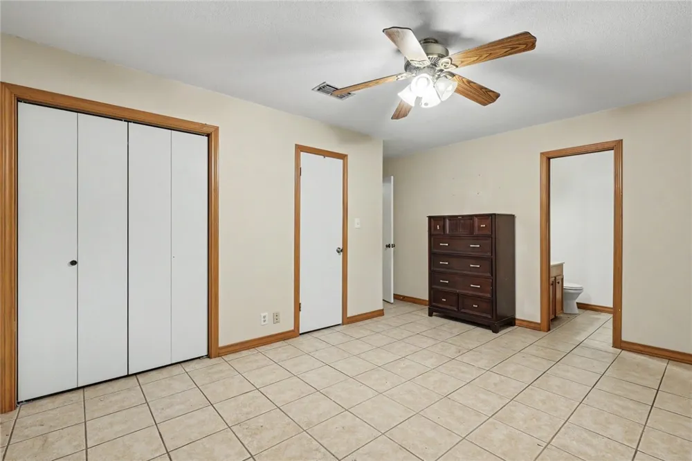 1104 Live Oak Alice, TX 78332