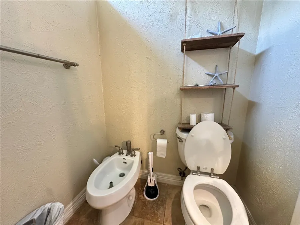130 Causeway Street Portland, TX 78374