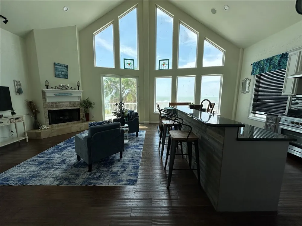 130 Causeway Street Portland, TX 78374