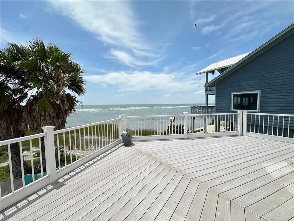 130 Causeway Street Portland, TX 78374