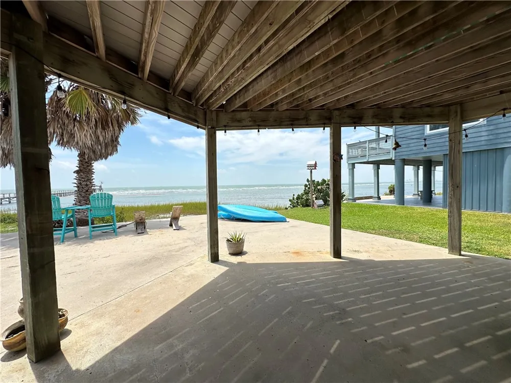 130 Causeway Street Portland, TX 78374