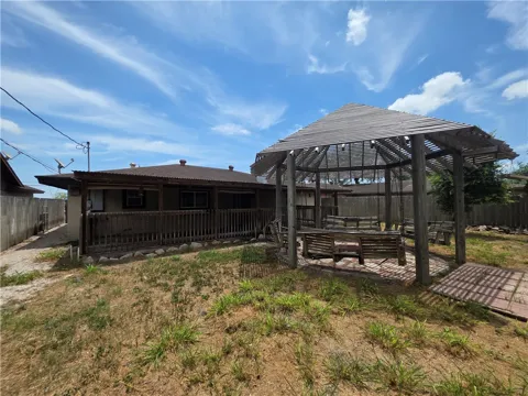 1905 Suntide Road
