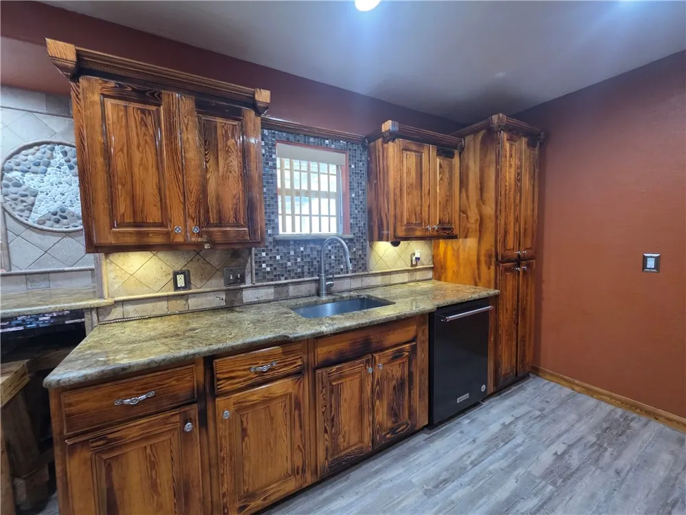 1905 Suntide Road Corpus Christi, TX 78409