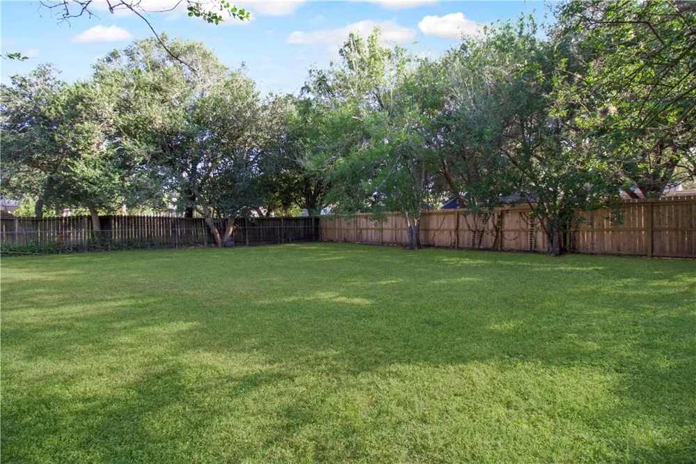 907 Tyler Street Beeville, TX 78102