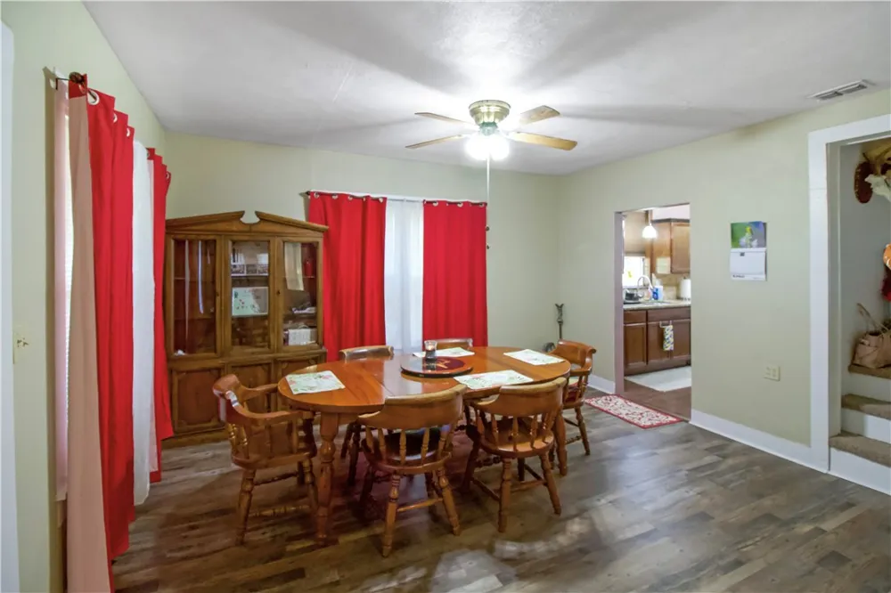 907 Tyler Street Beeville, TX 78102