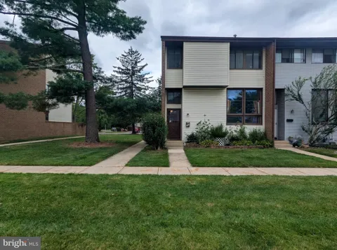 123 HOWSINGTON PLACE