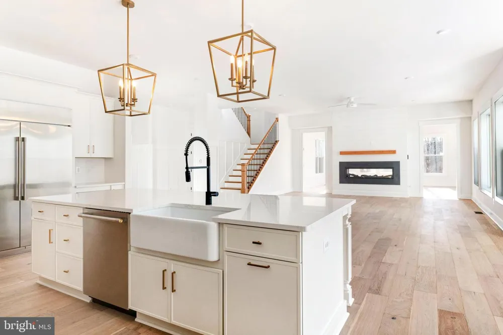 7453 HERITAGE OAK TER Middletown, MD 21769