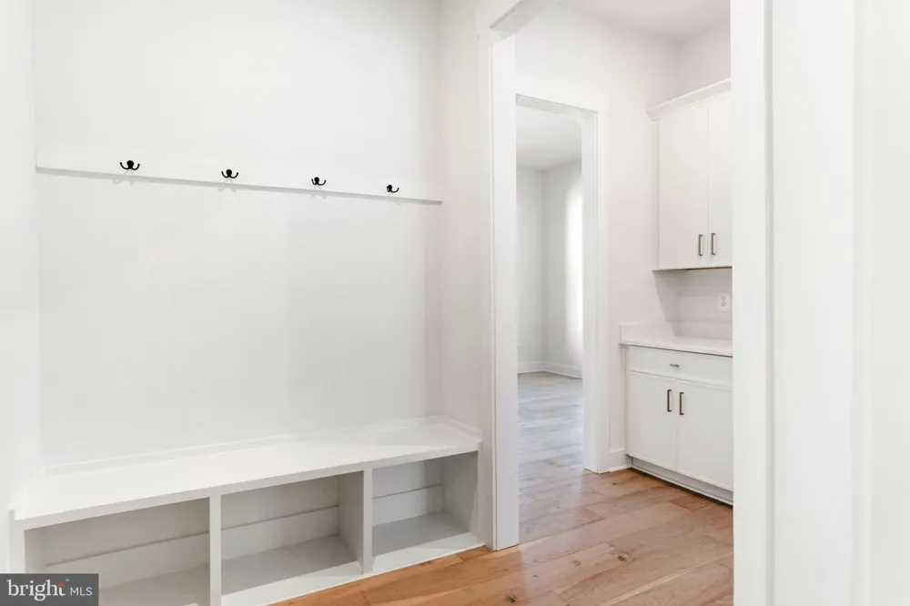 7453 HERITAGE OAK TER Middletown, MD 21769