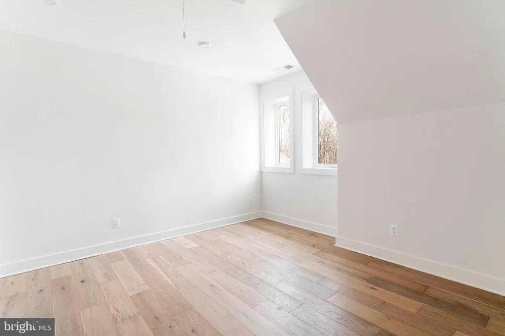 7453 HERITAGE OAK TER Middletown, MD 21769
