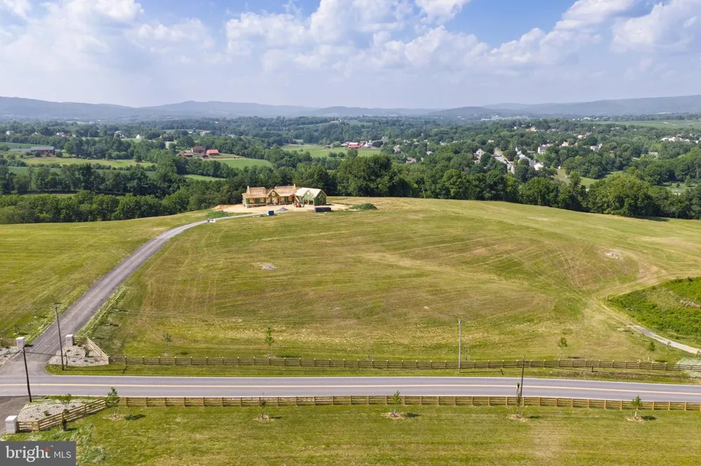 7453 HERITAGE OAK TER Middletown, MD 21769