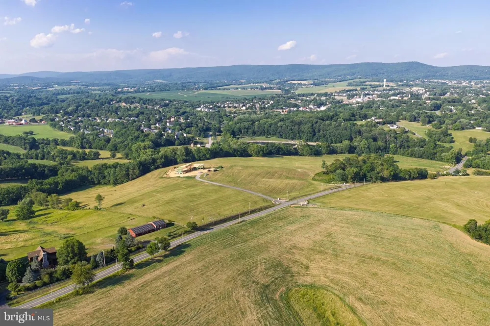 7453 HERITAGE OAK TER Middletown, MD 21769