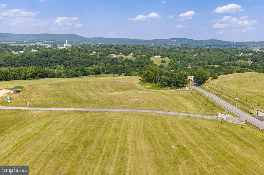 7453 HERITAGE OAK TER Middletown, MD 21769