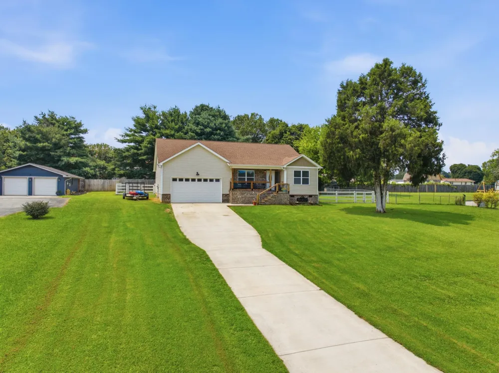 595 New Union Circle Dayton, TN 37321