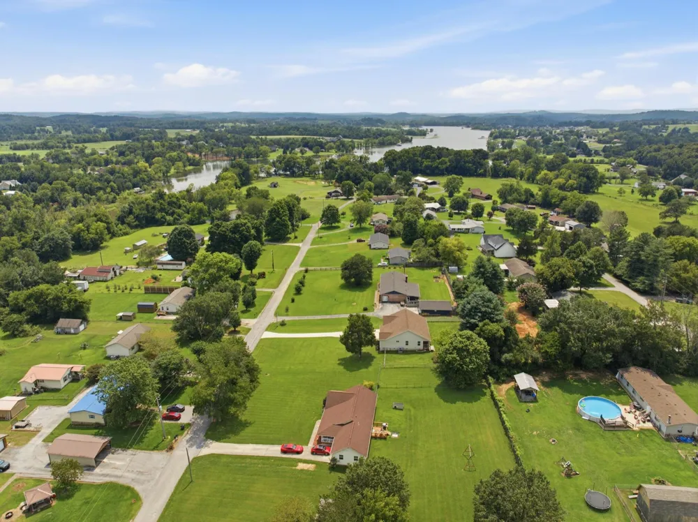 595 New Union Circle Dayton, TN 37321