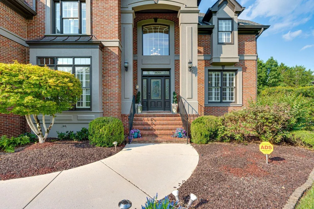 4 Saint Ives Way Signal Mountain, TN 37377