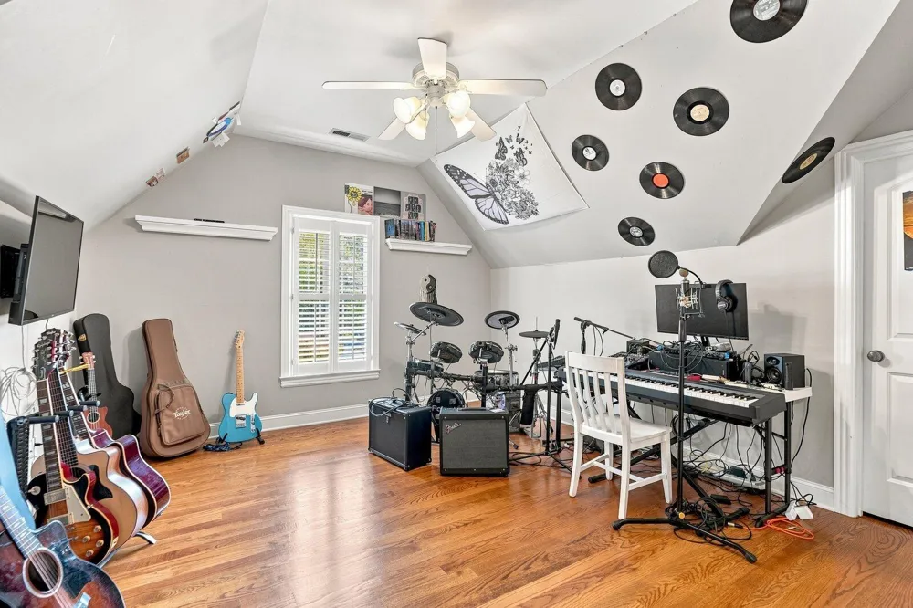 4 Saint Ives Way Signal Mountain, TN 37377