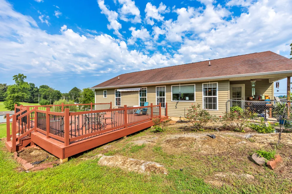 605 E Farrell Street Niota, TN 37826