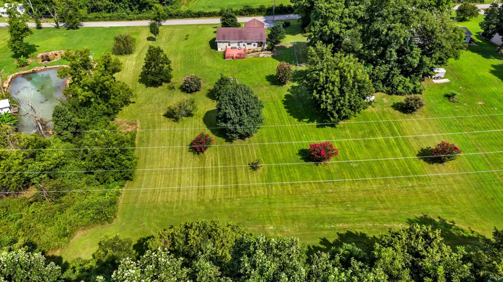 605 E Farrell Street Niota, TN 37826