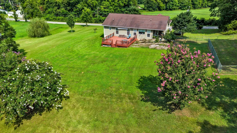 605 E Farrell Street Niota, TN 37826