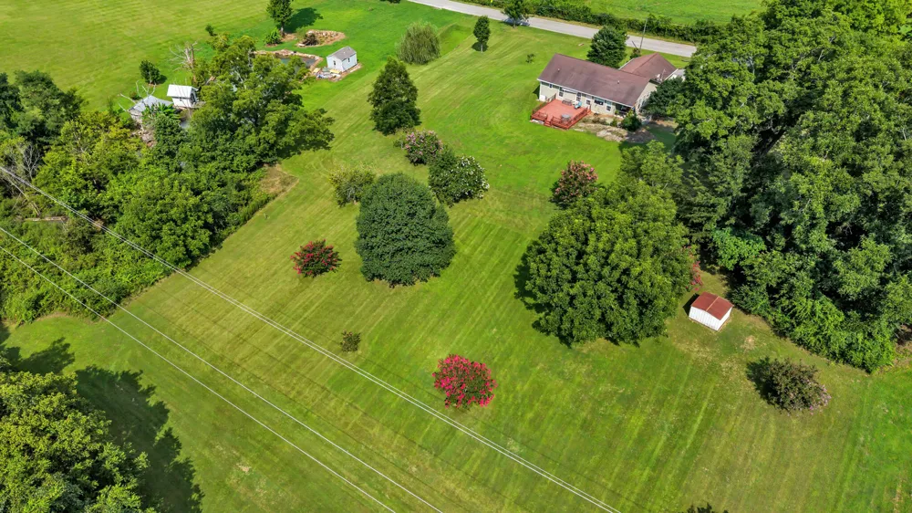 605 E Farrell Street Niota, TN 37826