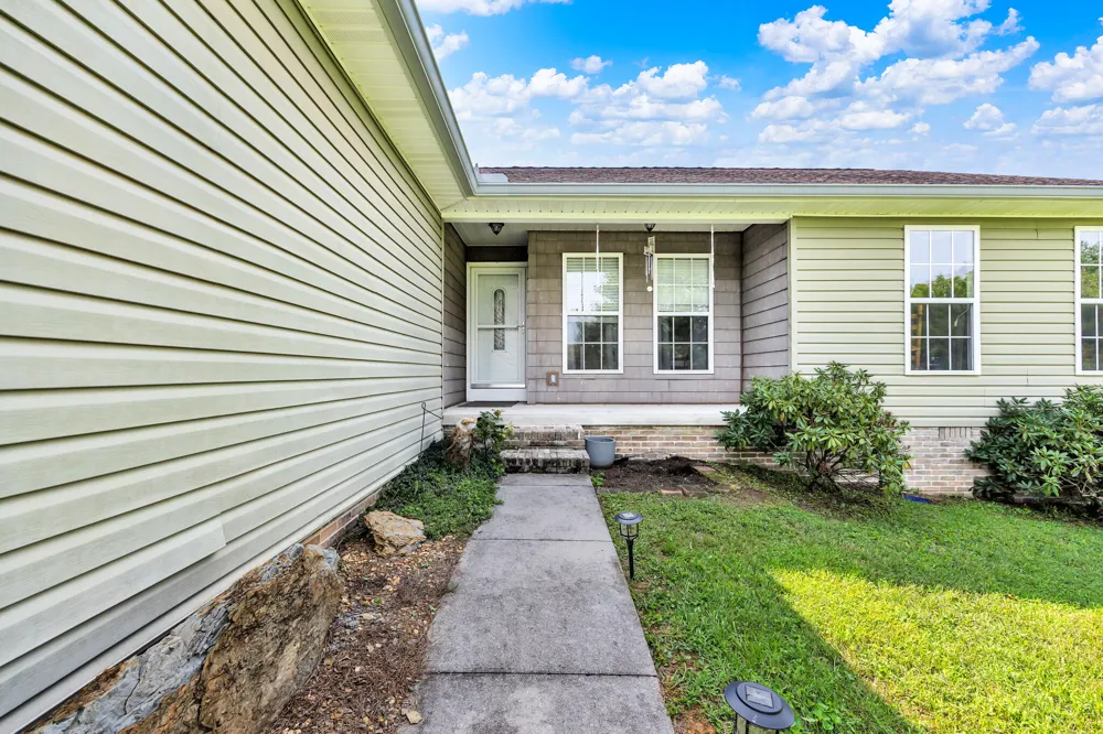 605 E Farrell Street Niota, TN 37826
