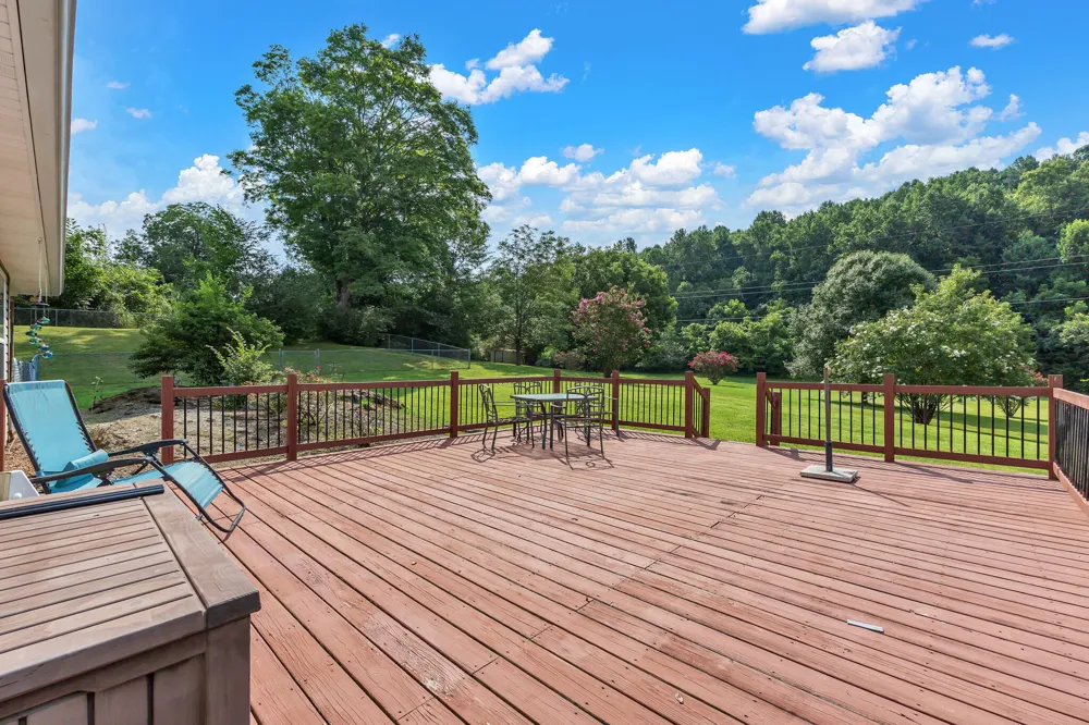 605 E Farrell Street Niota, TN 37826