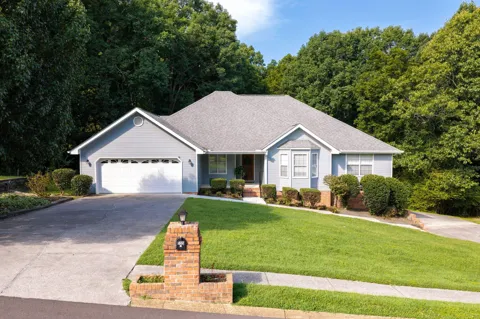 555 Blue Bird Lane