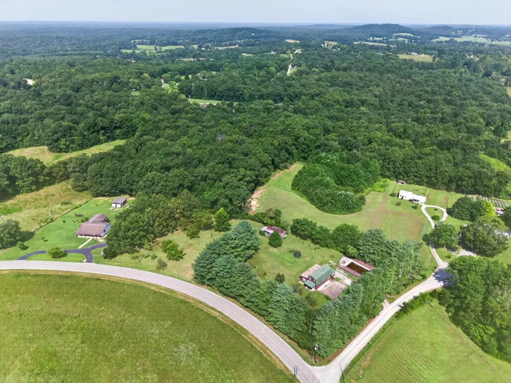9361 Griffith Road Pikeville, TN 37367