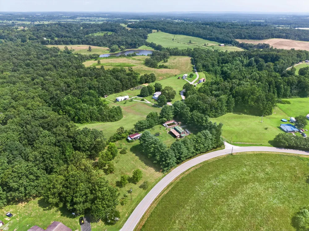 9361 Griffith Road Pikeville, TN 37367